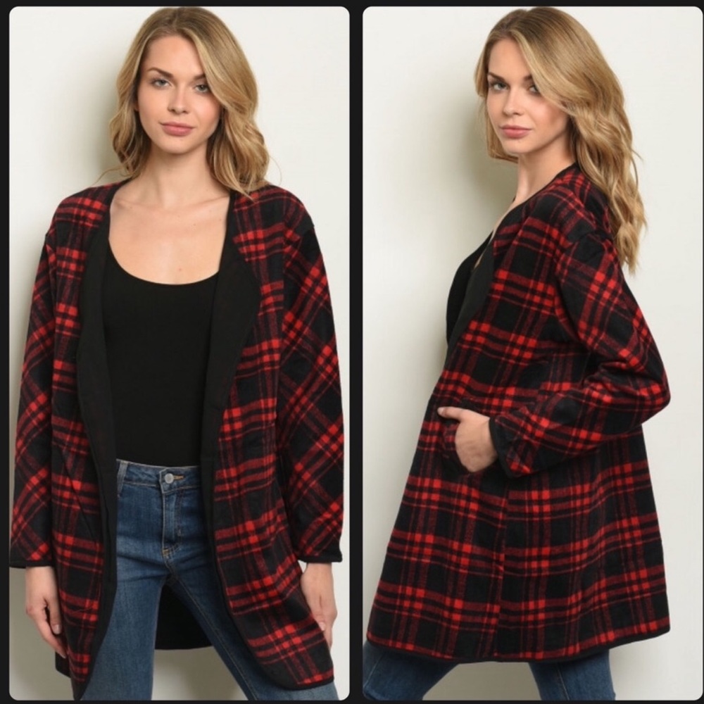 NWT Plaid Cardigan Red & Black Size M